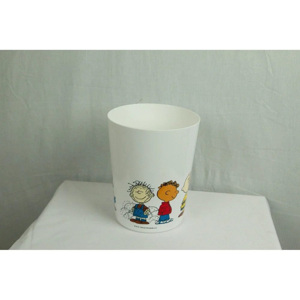 Peanuts Charlie Brown Snoopy Gang Plastic Wastebasket Trash Can White 2019